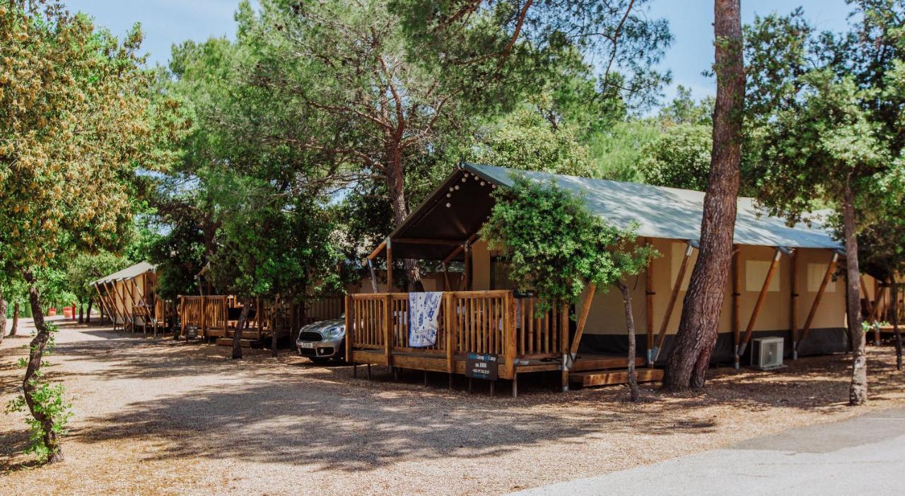 Glamping Camp Soline Biograd Na Moru Exterior foto